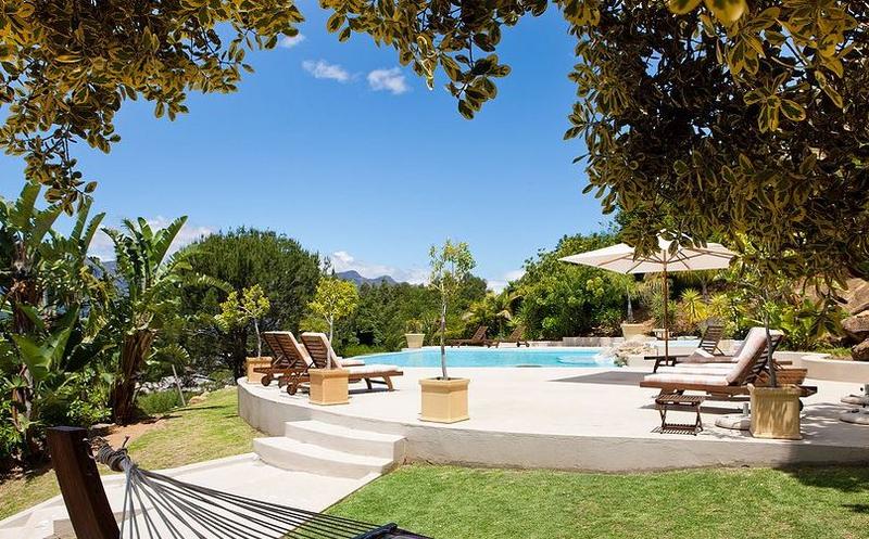 6 Bedroom Property for Sale in Paarl Western Cape